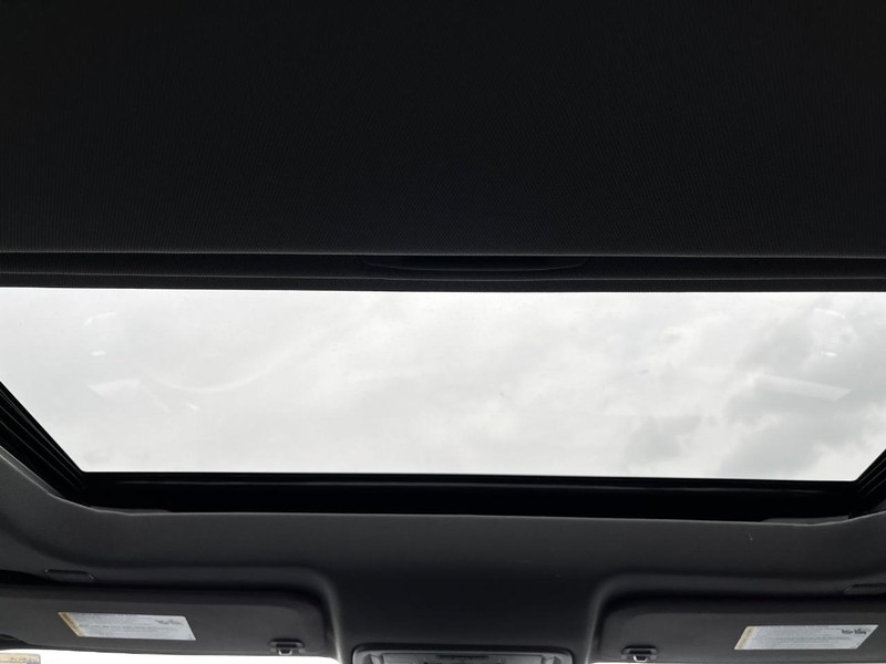 GMC Sierra 1500 Vehicle Image 07