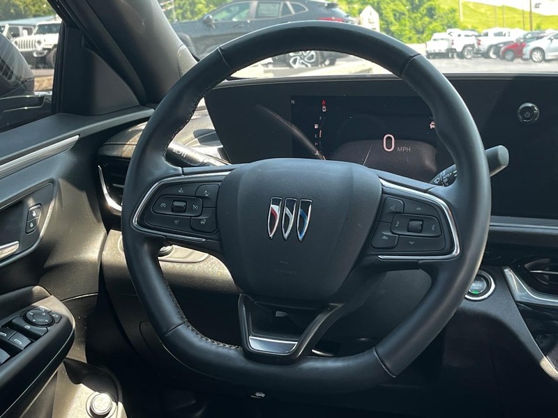 Buick Envista Vehicle Image 13