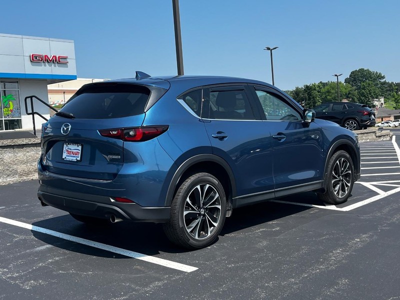 Mazda CX-5 Vehicle Image 03