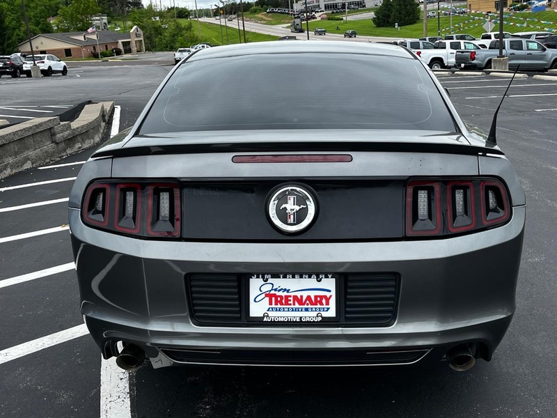 Ford Mustang Vehicle Image 05