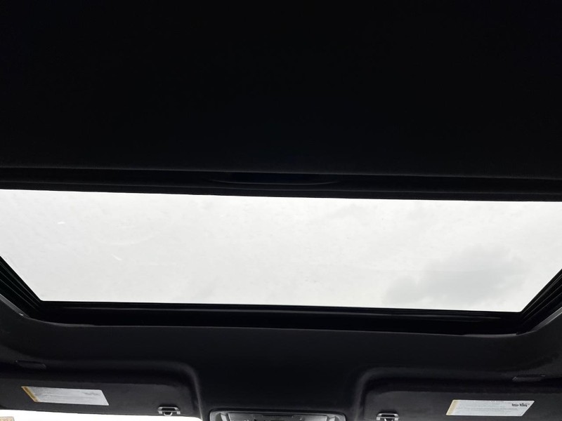 GMC Sierra 2500HD Vehicle Image 07