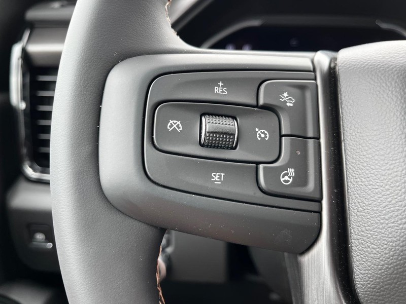 GMC Sierra 2500HD Vehicle Image 14