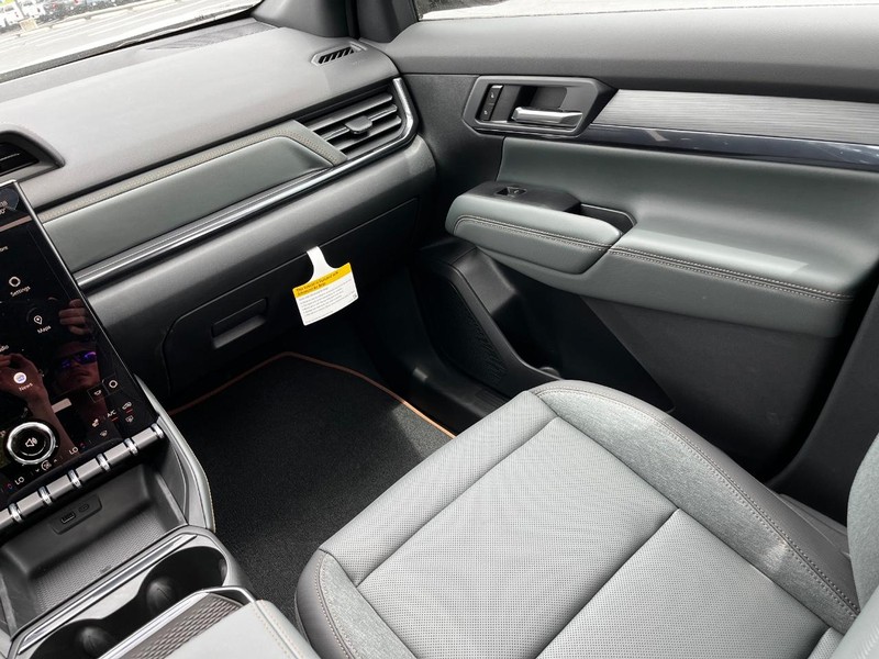 GMC Terrain Vehicle Image 09