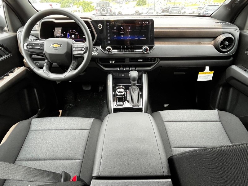 Chevrolet Colorado Vehicle Image 06