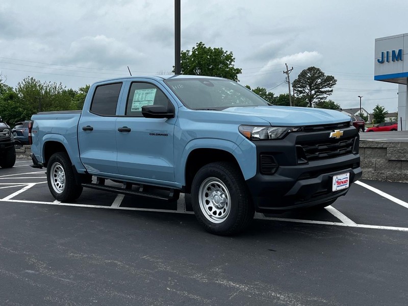 Chevrolet Colorado Vehicle Image 02