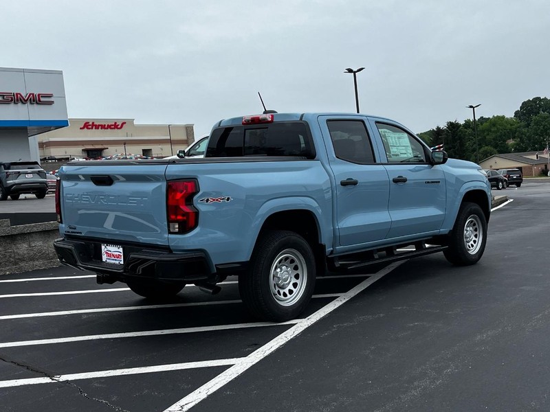 Chevrolet Colorado Vehicle Image 04