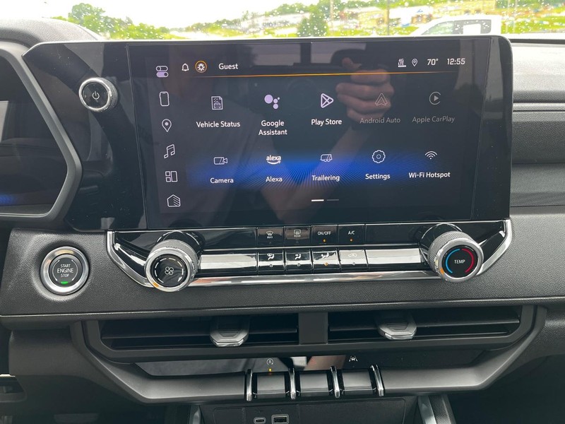 Chevrolet Colorado Vehicle Image 15