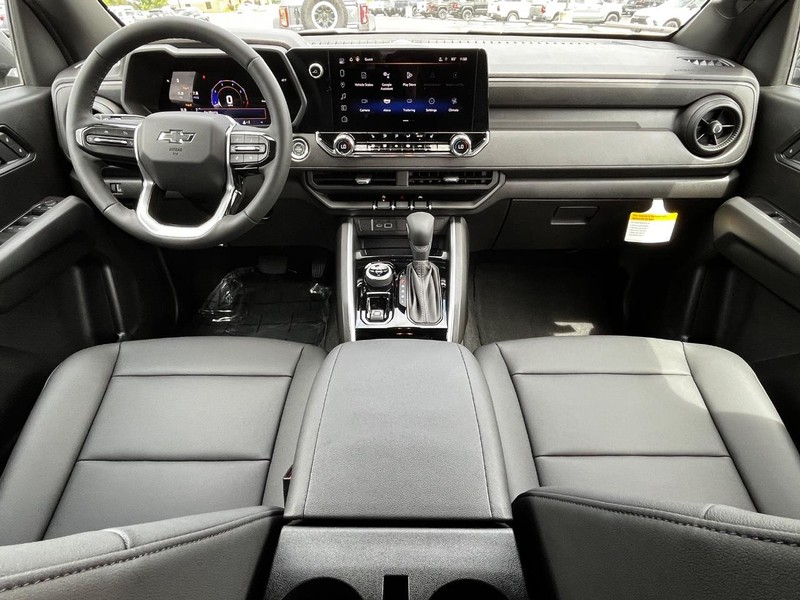 Chevrolet Colorado Vehicle Image 06