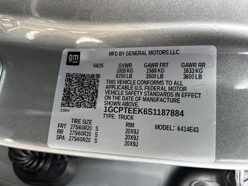 Chevrolet Colorado Vehicle Image 17