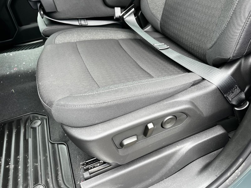 Chevrolet Silverado 2500HD Vehicle Image 10