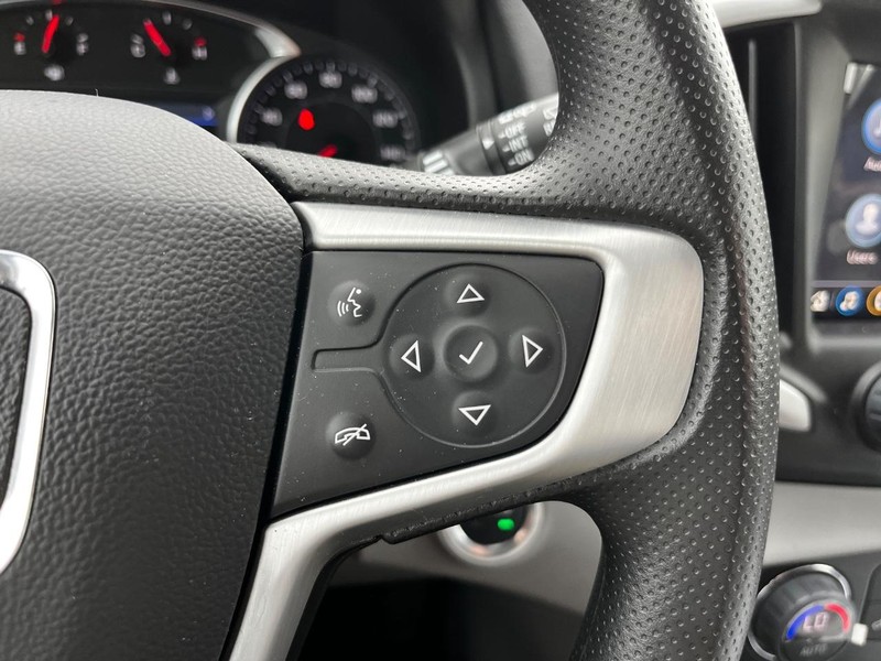 GMC Terrain Vehicle Image 19