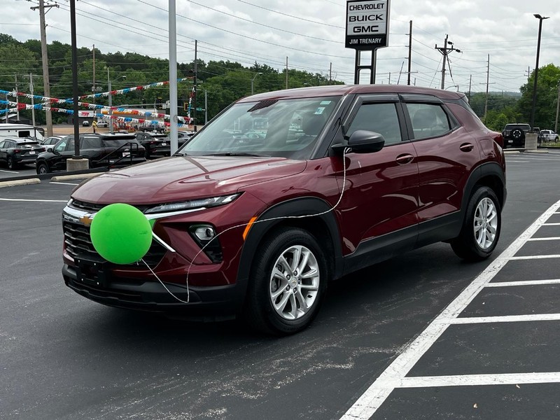 Chevrolet TrailBlazer Vehicle Image 08