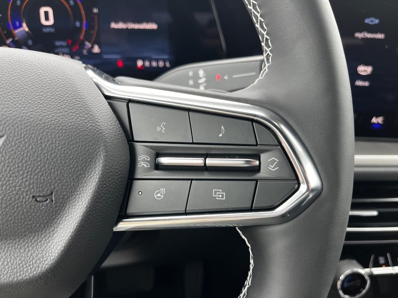 Chevrolet Traverse Vehicle Image 13