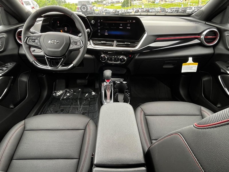 Chevrolet Trax Vehicle Image 06