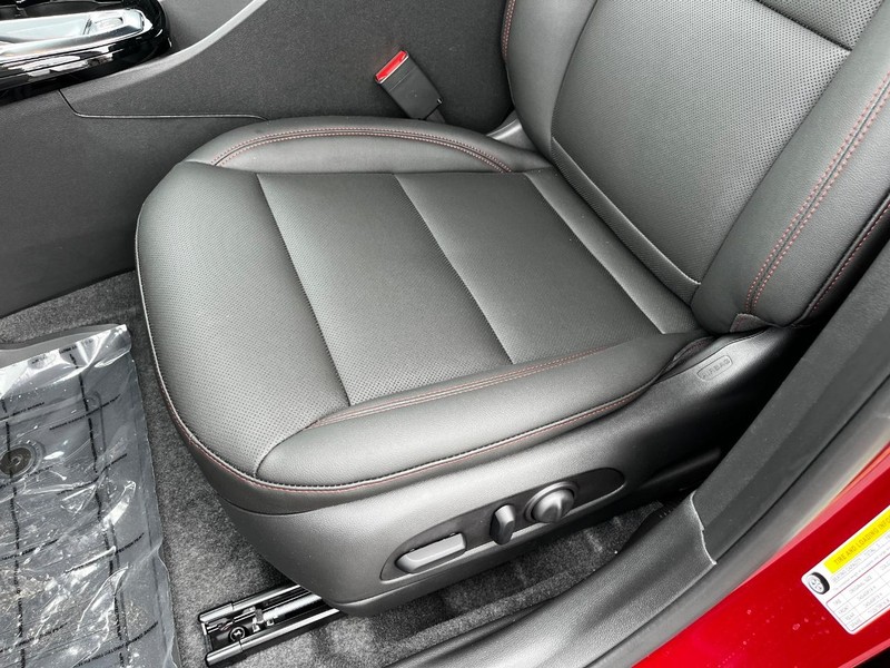 Chevrolet Trax Vehicle Image 10