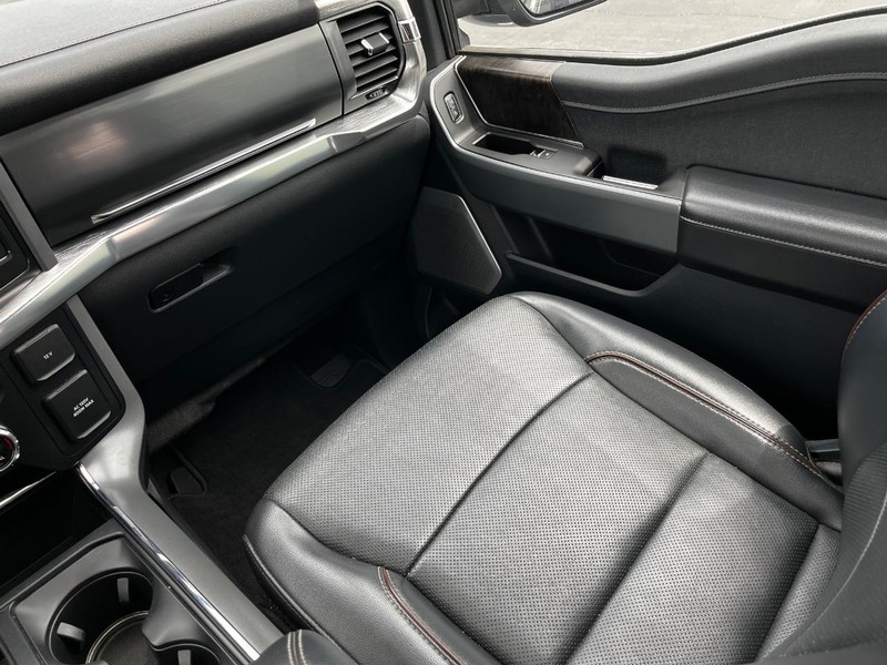 Ford F-150 Vehicle Image 15