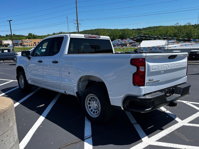 Chevrolet Silverado 1500 Vehicle Image 06