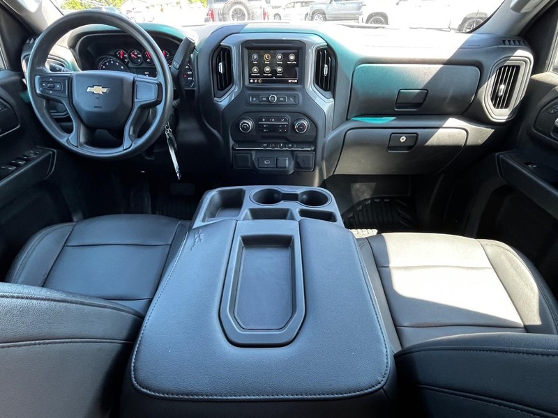 Chevrolet Silverado 1500 Vehicle Image 11
