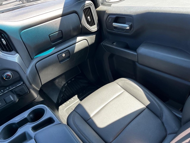Chevrolet Silverado 1500 Vehicle Image 13