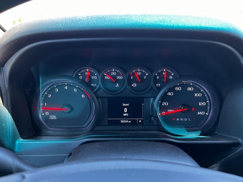 Chevrolet Silverado 1500 Vehicle Image 17