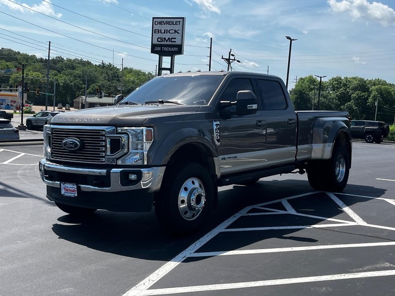 Ford Super Duty F-450 DRW Vehicle Image 08