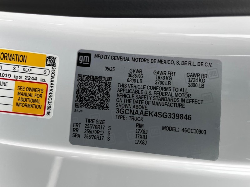 Chevrolet Silverado 1500 Vehicle Image 11