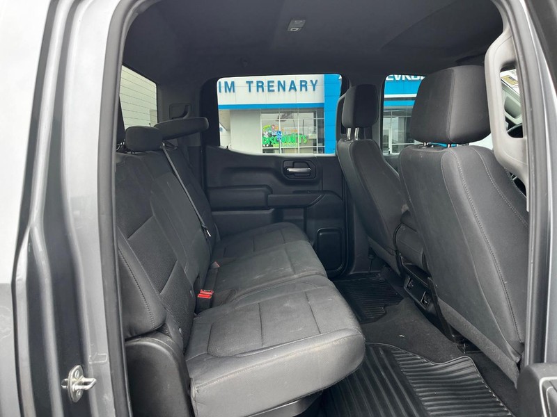 Chevrolet Silverado 1500 Vehicle Image 11