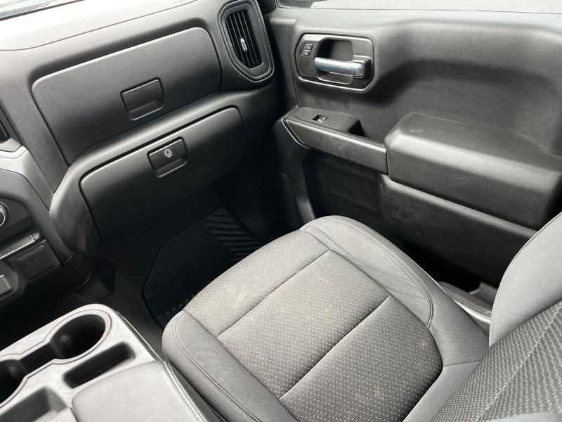 Chevrolet Silverado 1500 Vehicle Image 14