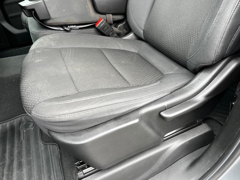 Chevrolet Silverado 1500 Vehicle Image 16