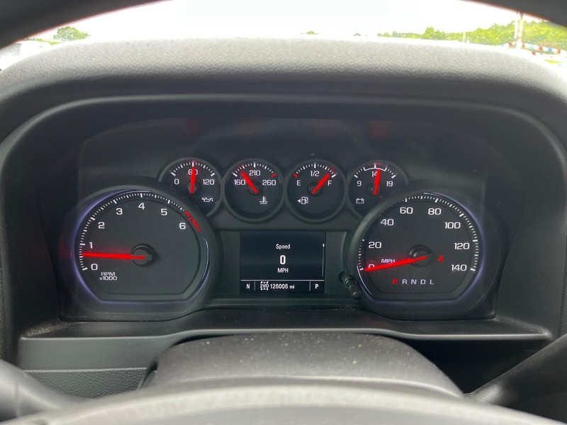 Chevrolet Silverado 1500 Vehicle Image 19