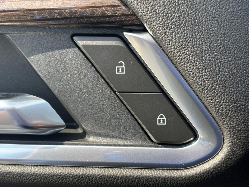 Chevrolet Silverado 1500 Vehicle Image 22