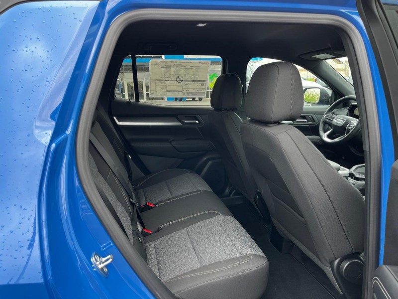 GMC Terrain Vehicle Image 05