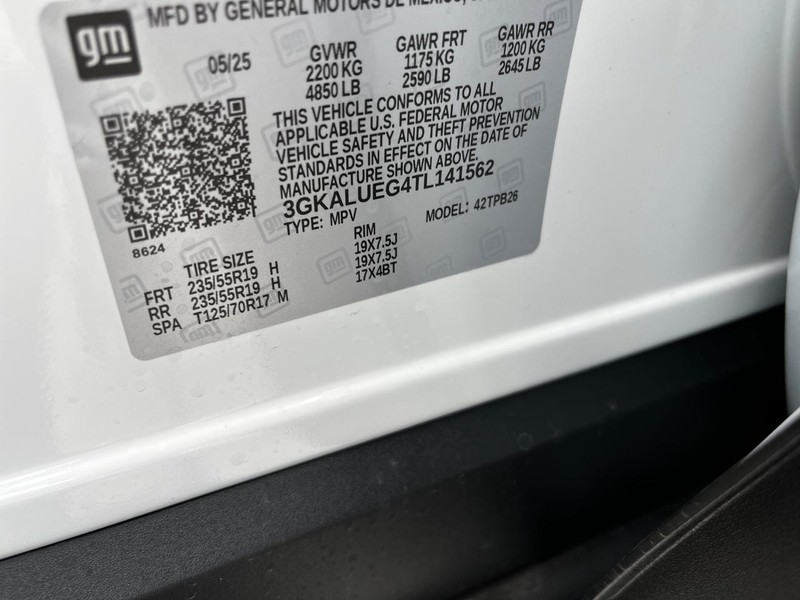 GMC Terrain Vehicle Image 16