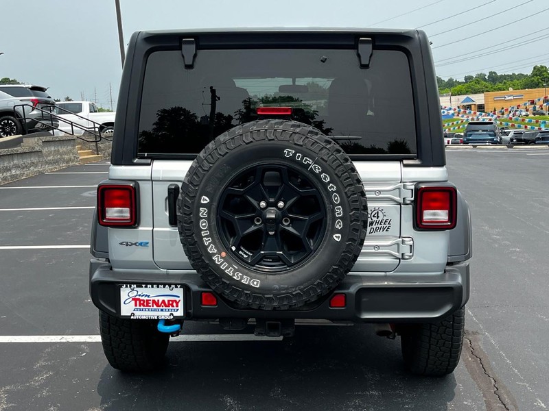 Jeep Wrangler 4xe Vehicle Image 04
