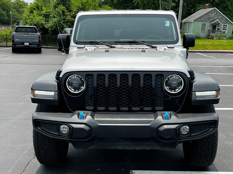 Jeep Wrangler 4xe Vehicle Image 09