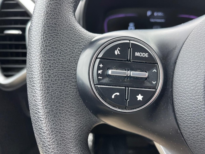 Kia Soul Vehicle Image 16