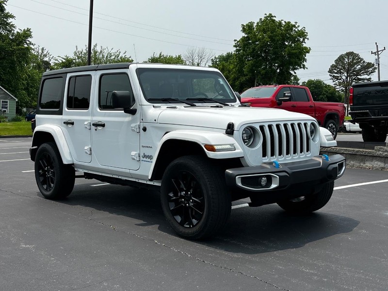 Jeep Wrangler 4xe Vehicle Image 02