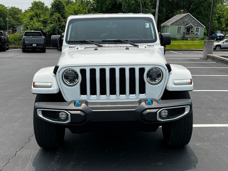 Jeep Wrangler 4xe Vehicle Image 09