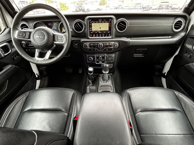 Jeep Wrangler 4xe Vehicle Image 11