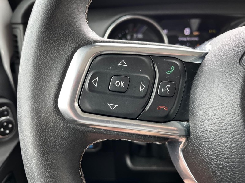 Jeep Wrangler 4xe Vehicle Image 16