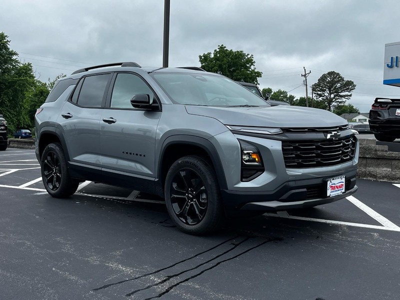 Chevrolet Equinox Vehicle Image 02