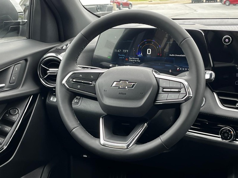 Chevrolet Equinox Vehicle Image 07