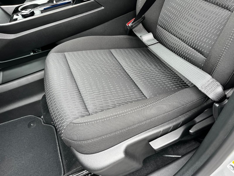 Chevrolet Equinox Vehicle Image 10