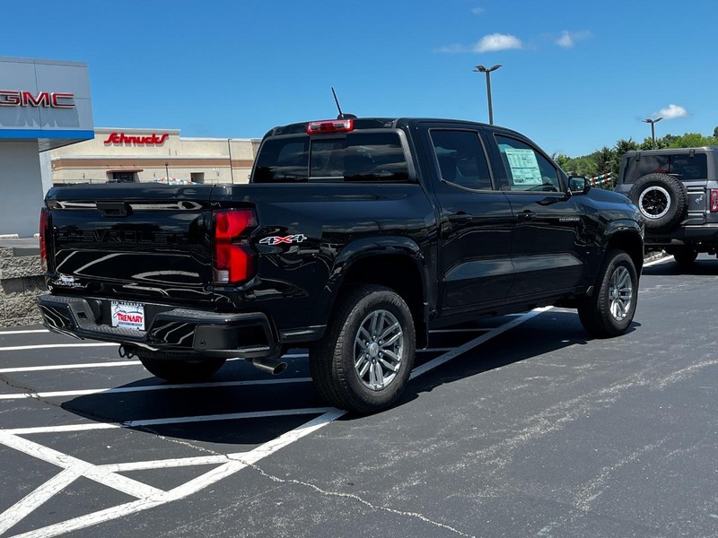 Chevrolet Colorado Vehicle Image 04