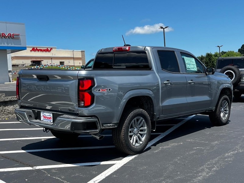 Chevrolet Colorado Vehicle Image 04
