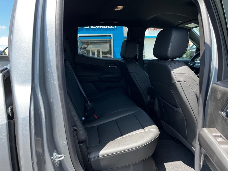 Chevrolet Colorado Vehicle Image 05