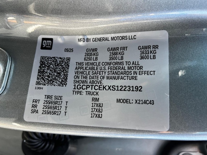 Chevrolet Colorado Vehicle Image 17