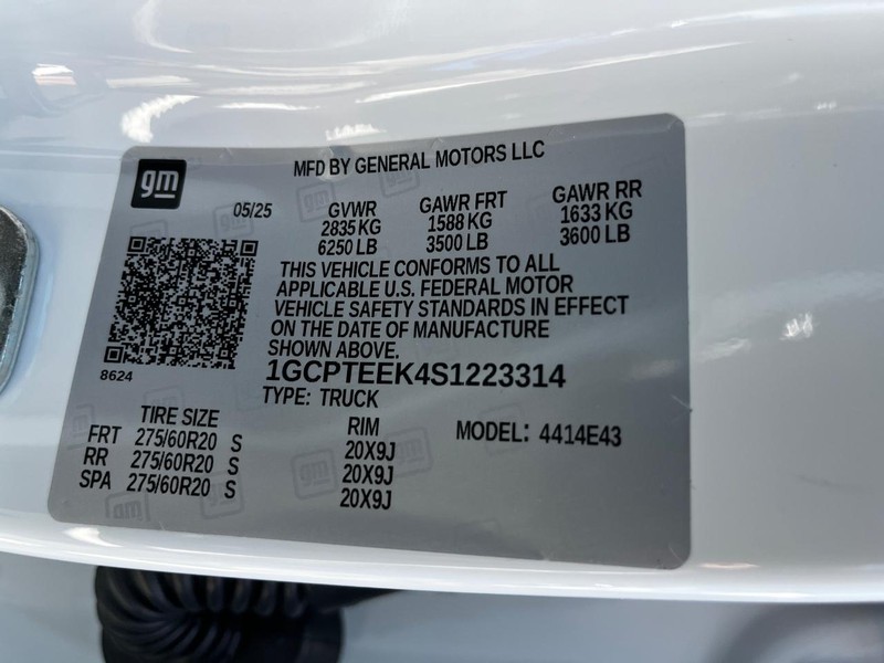 Chevrolet Colorado Vehicle Image 17