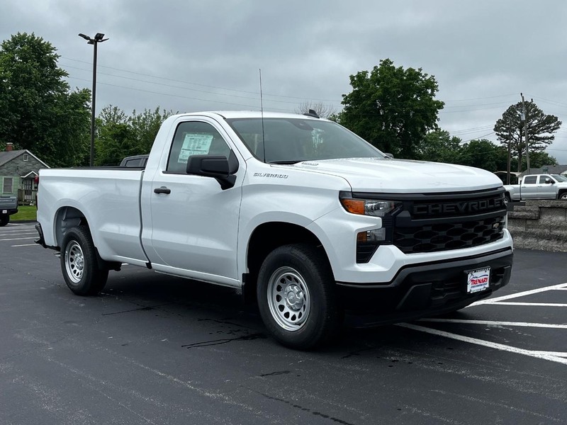 Chevrolet Silverado 1500 Vehicle Image 02