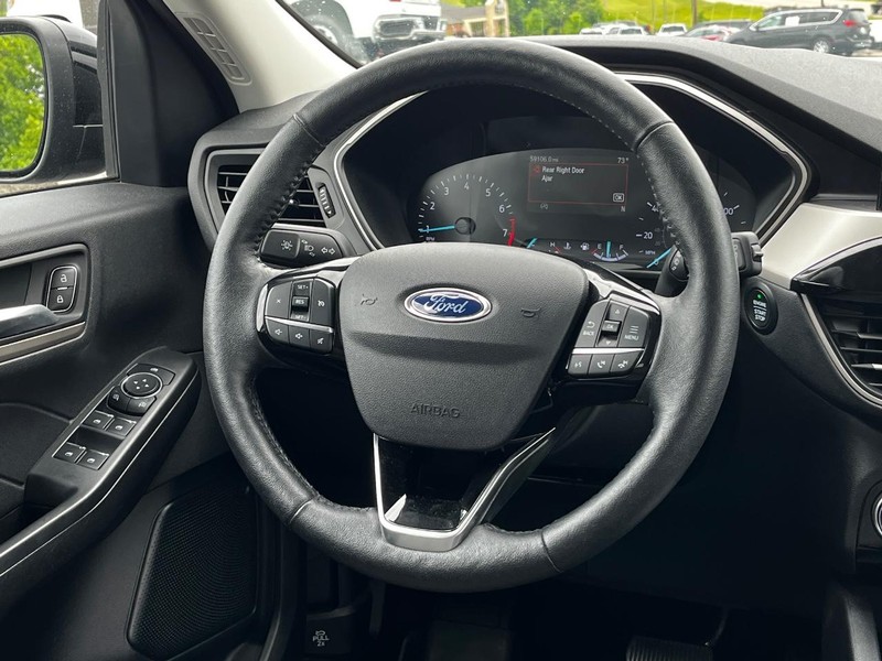 Ford Escape Vehicle Image 12